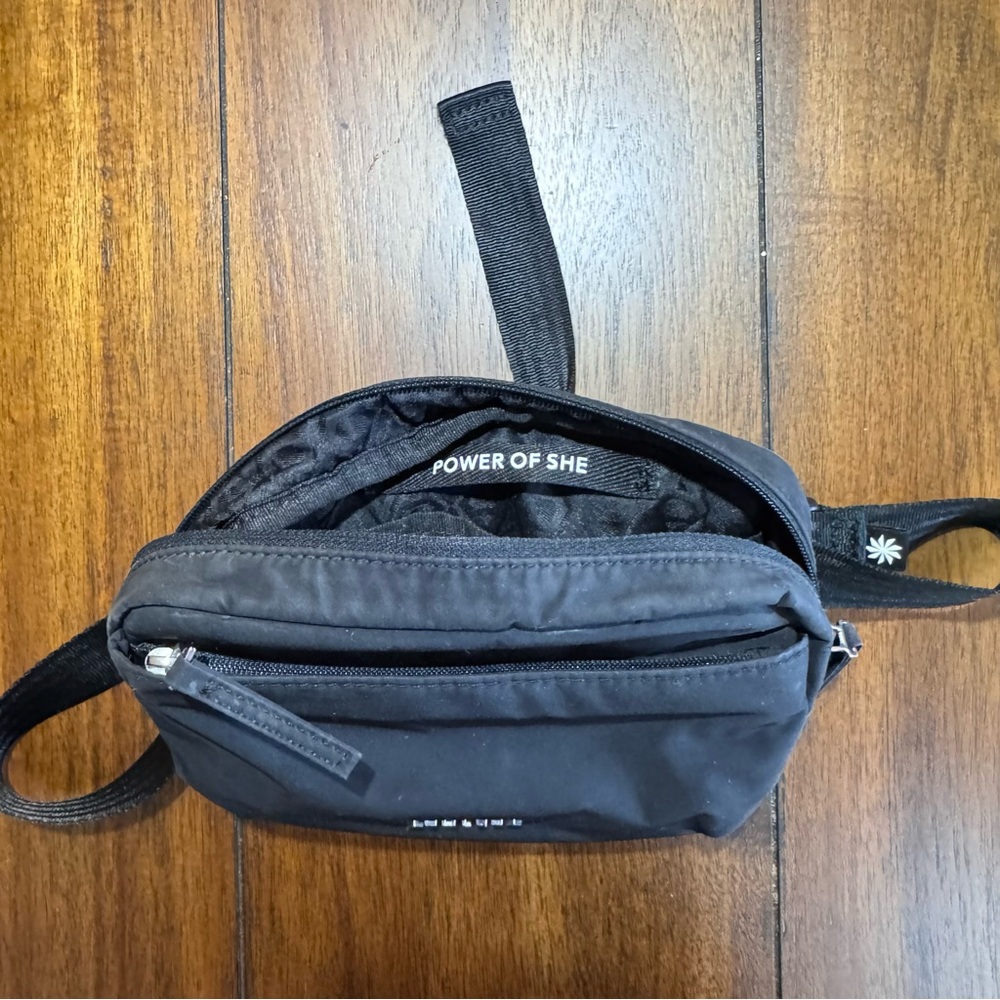 Athleta All About‎ Crossbody Belt Bag Black - Picture 3 of 7